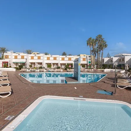 Las Brisas Al Mar Piscina Parking Gratuito Apartment San Bartolome de Tirajana (Gran Canaria)